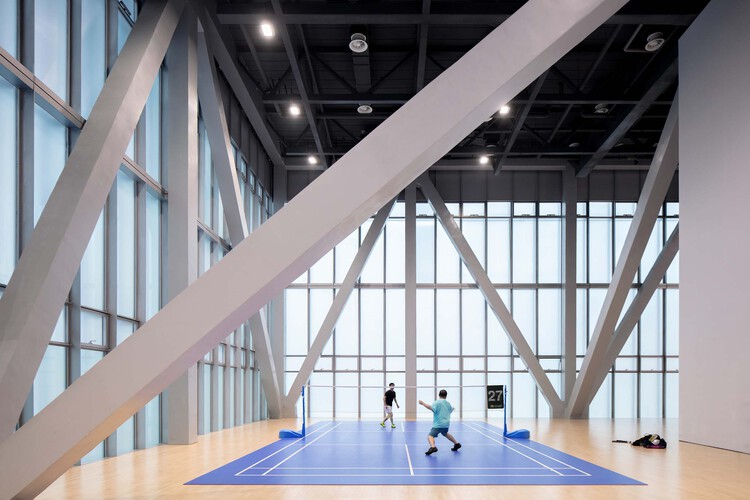 美记：字母哥24年曾遭遇相似伤病，导致错过季后赛